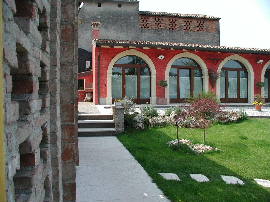 Agriturismo Gian Galeazzo Visconti Hostal Valeggio sul Mincio Exterior foto